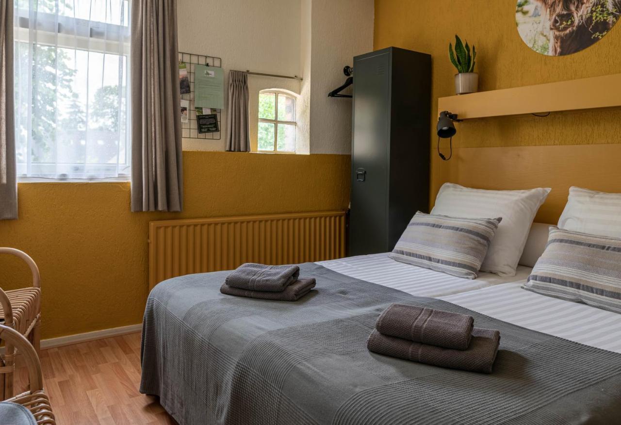 B&B En Appartementen Triente Buinen Luaran gambar